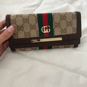 Gucci wallet